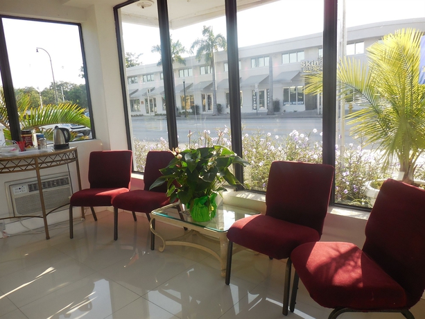 Imagen de los interiores del Motel Shalimar, Miami. Foto 14
