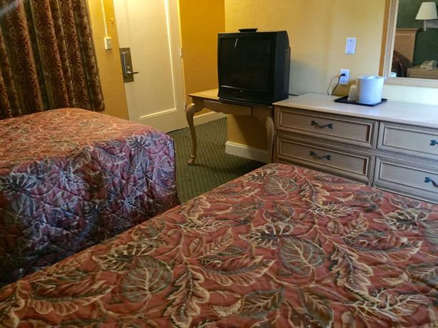 Imagen de la habitación del Motel Shangri La Motel Ocala near Hwy 301. Foto 6