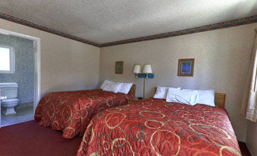 Imagen de la habitación del Motel Shasta Pines and Suites. Foto 9