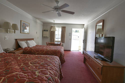 Imagen de la habitación del Motel Shasta Pines and Suites. Foto 10