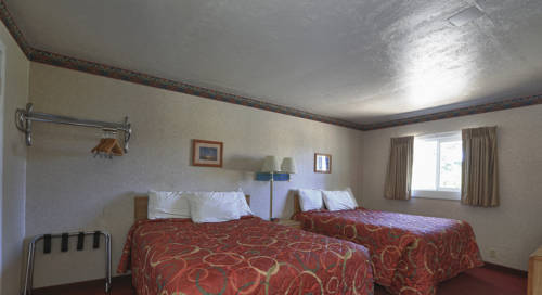 Imagen de la habitación del Motel Shasta Pines and Suites. Foto 11