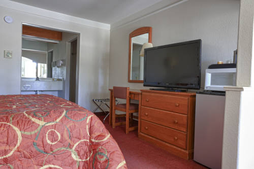 Imagen de la habitación del Motel Shasta Pines and Suites. Foto 15