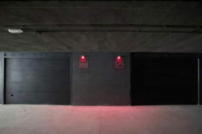 Imagen de los interiores del Motel Shhh. Foto 17