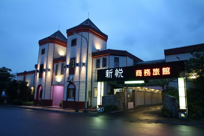 Imagen de los interiores del Motel Shinyes. Foto 40