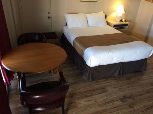 Imagen de la habitación del Motel Siesta, Olds. Foto 5