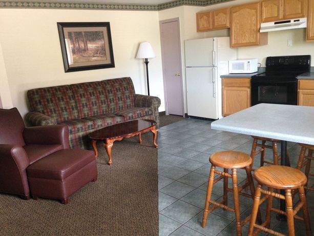 Imagen de los exteriores del Motel Silver Spruce. Foto 12