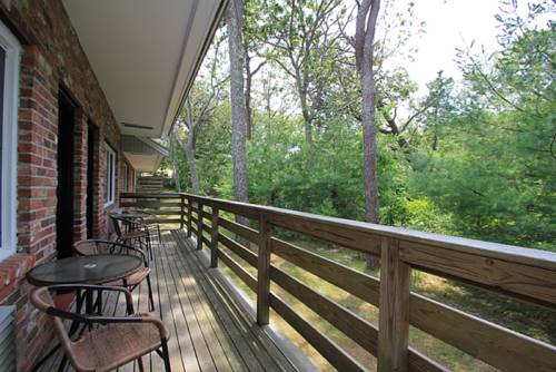 Imagen de la habitación del Motel Skaket Beach. Foto 8