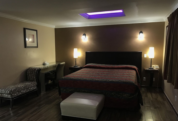 Imagen de la habitación del Motel Sky Palm. Foto 2