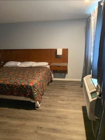 Imagen de la habitación del Motel Skylark, Midway Aeropuerto. Foto 7