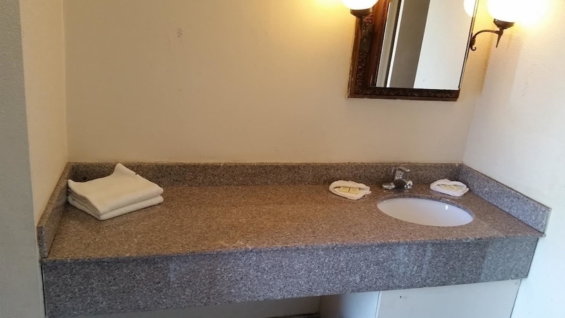 Imagen de la habitación del Motel Skylark, Midway Aeropuerto. Foto 14