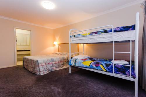 Imagen de la habitación del Motel Sleepwell. Foto 2