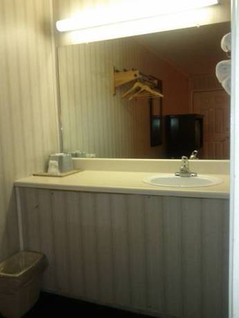 Imagen de la habitación del Motel Smith, Calhoun. Foto 5