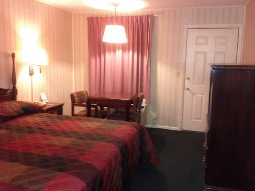 Imagen de la habitación del Motel Smith, Calhoun. Foto 6