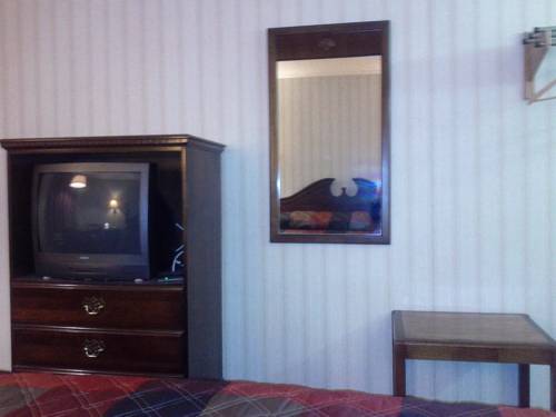 Imagen de la habitación del Motel Smith, Calhoun. Foto 7