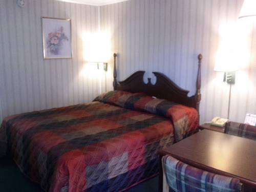 Imagen de la habitación del Motel Smith, Calhoun. Foto 11