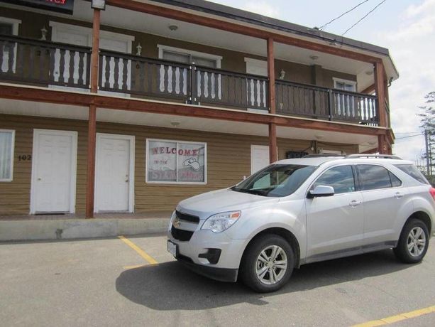 Imagen de los exteriores del Motel Stampeder. Foto 14
