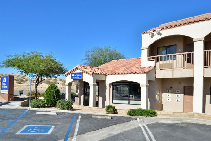 Imagen general del Motel Starlight Inn and Suites Motel 29 Palms Joshua Tree National Park. Foto 1