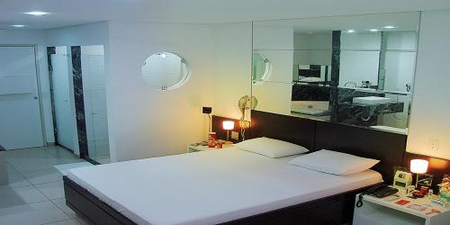 Imagen general del Motel Status Perimetral Adults Only. Foto 1