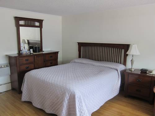 Imagen de la habitación del Motel Stonehouse And Restaurant. Foto 9