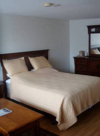 Imagen de la habitación del Motel Stonehouse And Restaurant. Foto 11