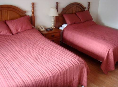 Imagen de la habitación del Motel Stonehouse And Restaurant. Foto 12