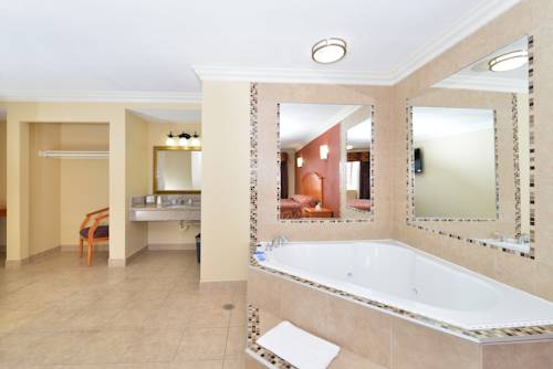 Imagen de la habitación del Motel Studio 6 Suites Gardena, CA. Foto 5