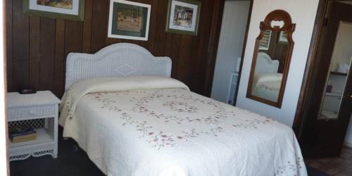 Imagen de la habitación del Motel Sugarloaf Mountain, Virginia City. Foto 9