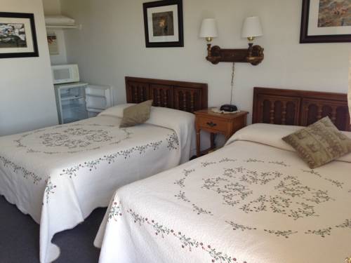 Imagen de la habitación del Motel Sugarloaf Mountain, Virginia City. Foto 11
