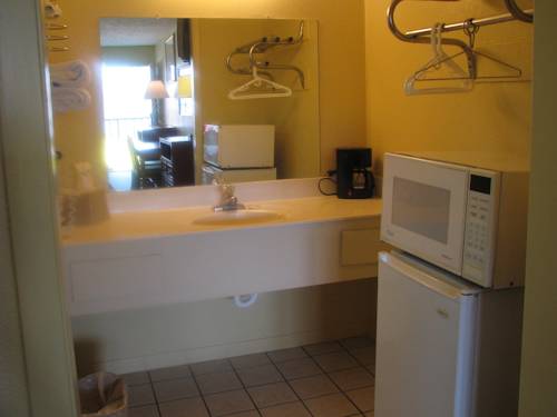 Imagen de la habitación del Motel Summer Breeze, Panama City Beach. Foto 16