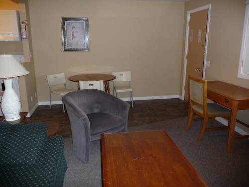 Imagen de la habitación del Motel Sun Beach, Osoyoos. Foto 8