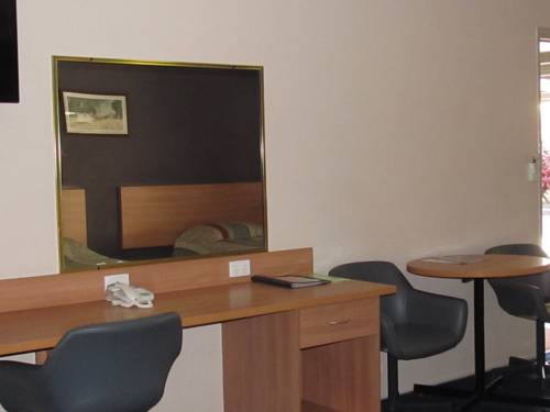 Imagen de la habitación del Motel Sun Palms. Foto 4