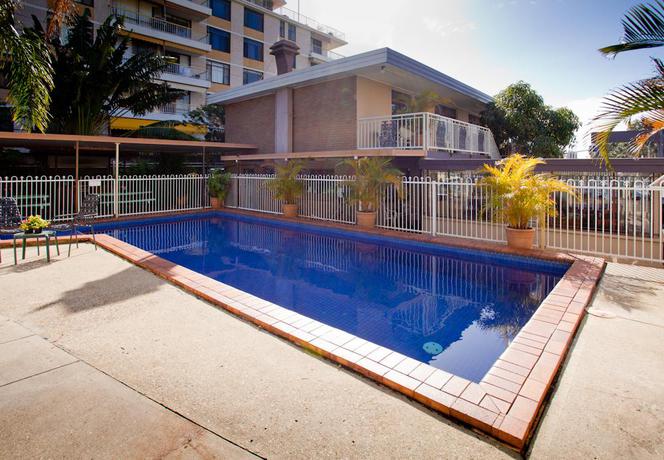 Imagen de la piscina del Motel Sundale. Foto 6