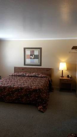 Imagen de la habitación del Motel Sunglow And Restaurant. Foto 3