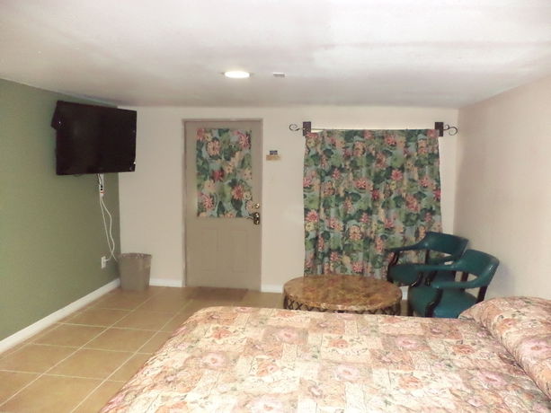 Imagen de la habitación del Motel Sunrise, East Naples. Foto 14