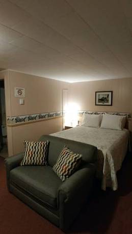 Imagen de la habitación del Motel Sunset Of St. Ignace. Foto 6