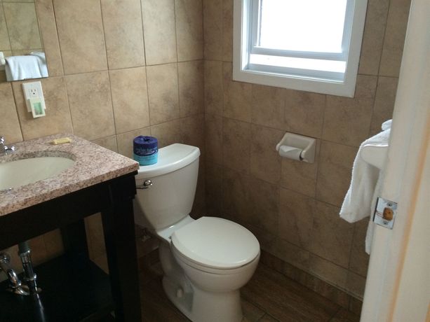 Imagen de los interiores del Motel Super 7, London. Foto 10