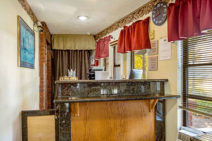Imagen de los interiores del Motel Super 8 By Wyndham Vancouver East. Foto 18