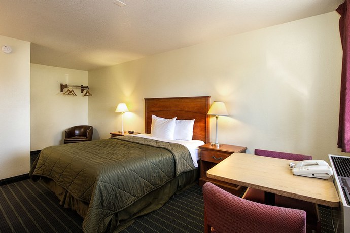 Imagen de la habitación del Motel Super 8 By Wyndham Vancouver East. Foto 13