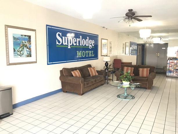 Imagen de los interiores del Motel Superlodge. Foto 18