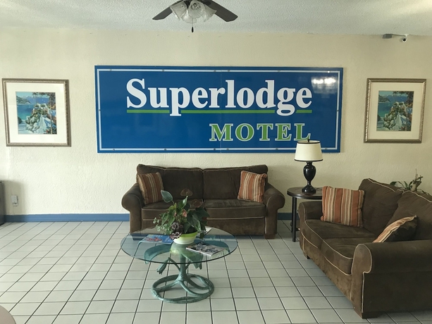 Imagen de los interiores del Motel Superlodge. Foto 19