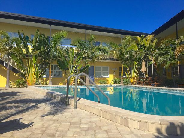 Imagen de los interiores del Motel Surf N Sand. Foto 9