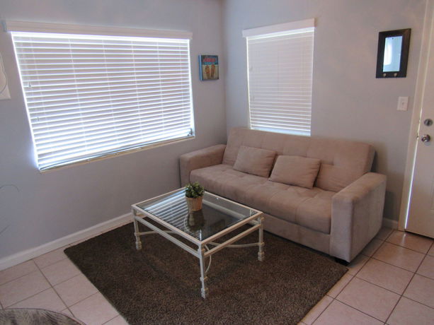 Imagen de los interiores del Motel Surf N Sand. Foto 12