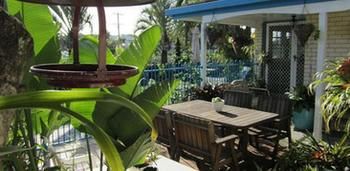 Imagen de los exteriores del Motel Surf Street. Foto 4