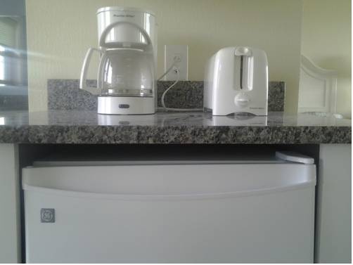 Imagen de la habitación del Motel Surf & Sand Beach. Foto 4
