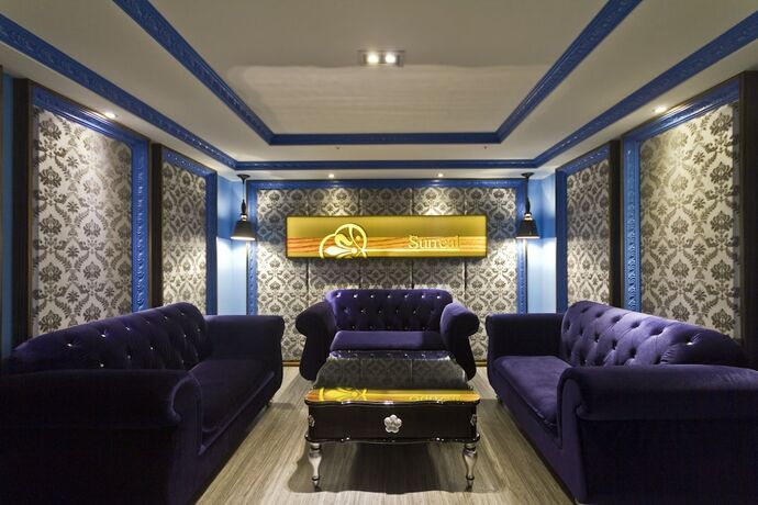Imagen de la habitación del Motel Surreal. Foto 12