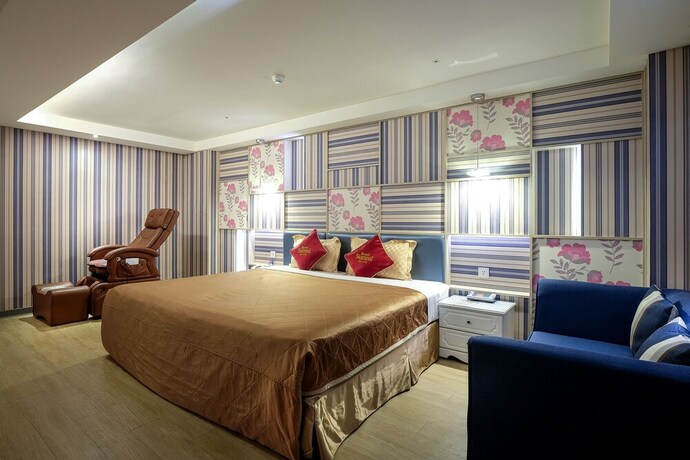 Imagen de la habitación del Motel Surreal. Foto 13