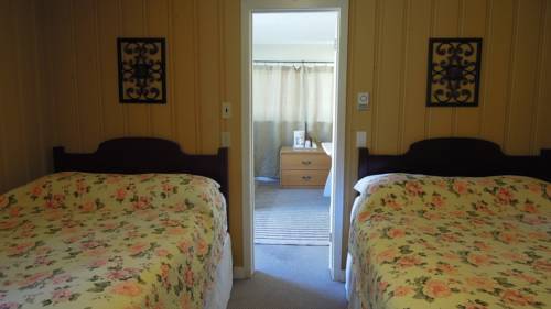 Imagen de la habitación del Motel Swiss Chalets. Foto 6