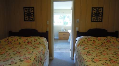Imagen de la habitación del Motel Swiss Chalets. Foto 7