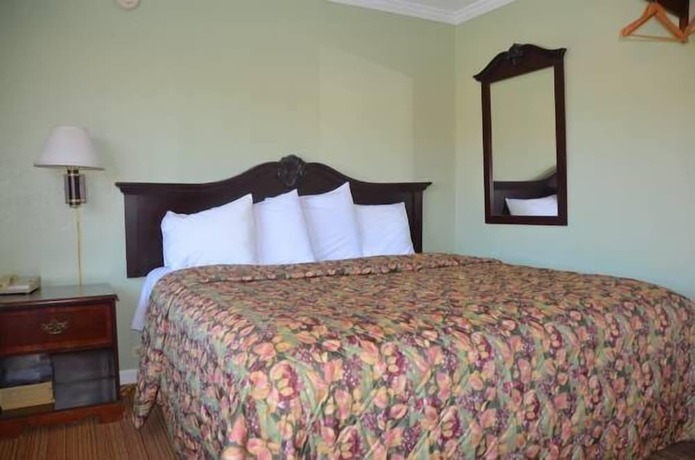 Imagen de la habitación del Motel Tamalpais. Foto 11