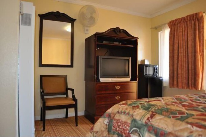 Imagen de la habitación del Motel Tamalpais. Foto 17